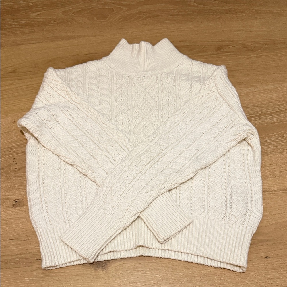 Banana Republic White Cable Knit Turtleneck Sweater